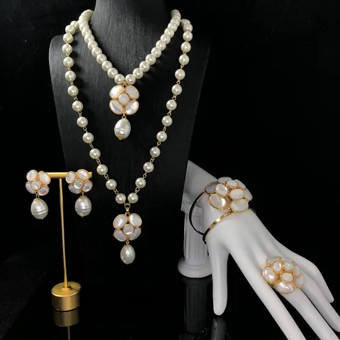 Francés Elegante Nácar Camelia Flor Perla Artificial Collar Pendientes Anillo Pulsera Ligero Lujo Moda Joyería Conjunto