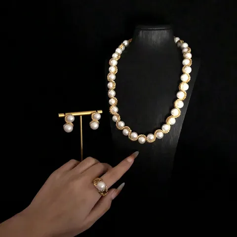 Vintage Cadena Trenzada Perla Artificial Collar Pendientes Anillo Conjunto Dorado Moda Joyería Regalo Para Mujeres
