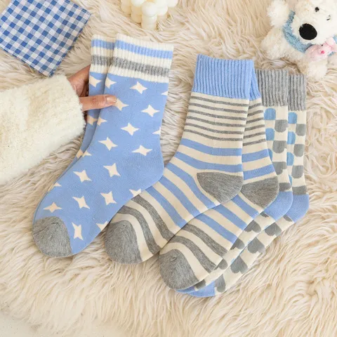 Chaussettes Mi-Bas Épaisses Chaudes d'Hiver pour Femmes Cœurs Étoiles Rayures Colorblock Thermique
