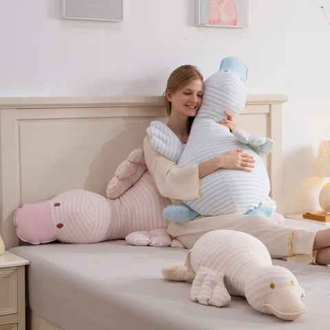 Lindo Juguete De Peluche De Pato De Dibujos Animados A Rayas Almohada De Dormir Larga Suave Animal De Peluche Almohada Corporal Cojín Decorativo Regalo De Cumpleaños