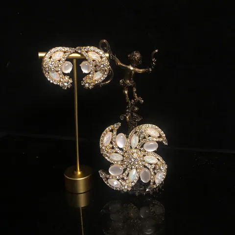 Vintage Luxus Legierung Strass Opal Brosche Ohrstecker Clip Auf Set Damen Mode Retro Designer Schmuck Geschenk