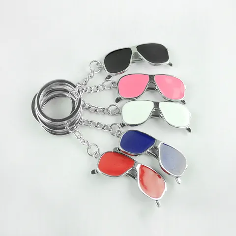 Creatieve Legering Bril Sleutelhanger Metalen Hanger Leuke Zonnebril Sleutelhanger Tas Ornament Mode Sieraden Accessoire