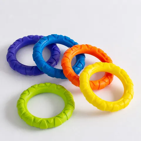 Jouet à Mâcher pour Chien Anneau d'Entraînement Interactif TPR Multicolore Anneau de Traction pour Nettoyage des Dents