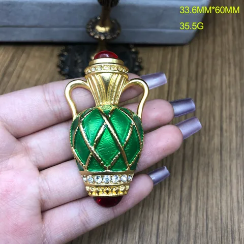 French Vintage Alloy Enamel Green Vase Brooch Rhinestone Red Gemstone Elegant Pin Jewelry Gift For Women