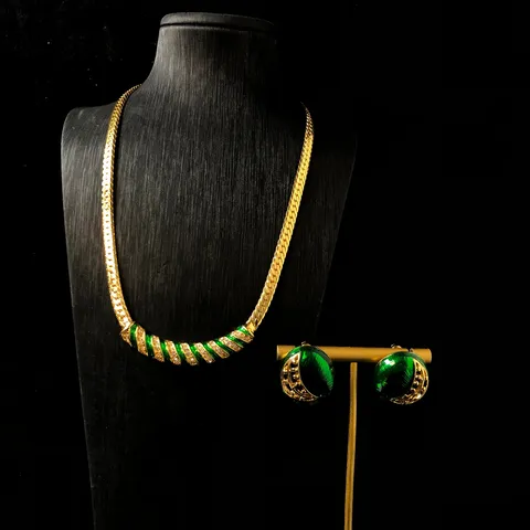 Conjunto de Collar y Pendientes de Esmalte Verde Retro Aleación Chapada en Oro Diamantes de Imitación Regalo de Joyería Elegante para Mujeres
