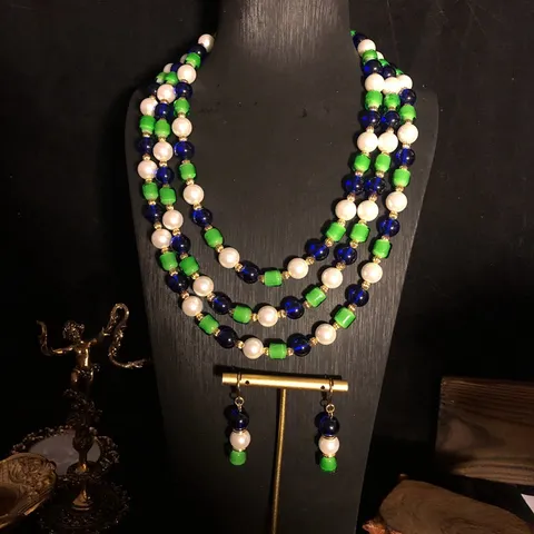 Vintage Buntglas Glasperlen Mehrschichtige Halskette Passendes Ohrringe Set Elegantes Mode Schmuck Geschenk Für Damen