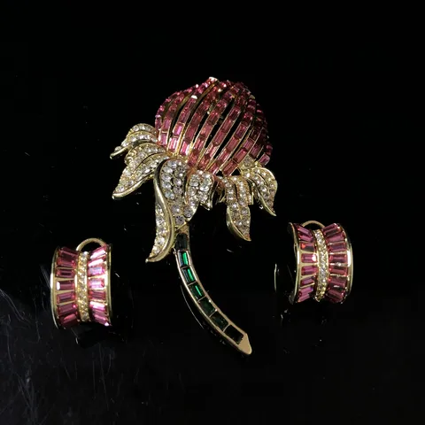 Vintage Ramo Broche Y Pendientes Conjunto Chapado En Oro Colorido Strass Floral Joyería Conjunto Para Mujeres Fiesta