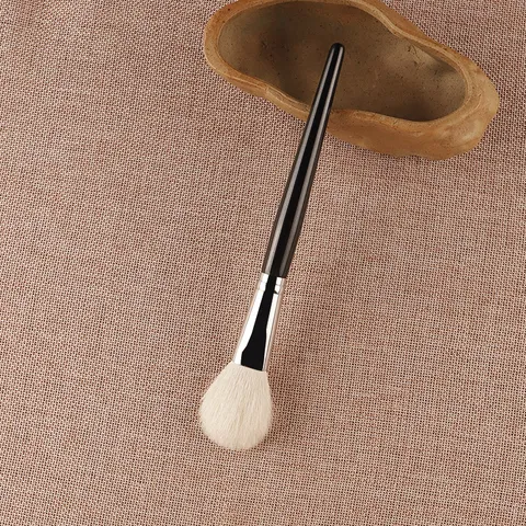 Professionele Make-up Penseel Zachte Wol Haren Houten Handvat Poeder Blush Penseel Gezicht Contour Cosmetisch Gereedschap