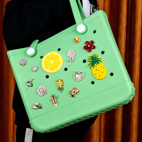 Breloque de Sac en Strass Alliage PVC Pendentif Fruit Floral Mignon Accessoires de Sac de Plage Cadeau de Bijoux Décoratifs DIY