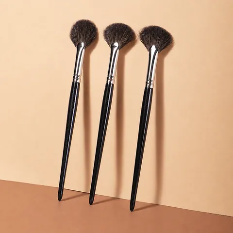 Professioneller Tierhaar Fächer Highlighting Pinsel Wolle Detail Puderpinsel Gold Silber Tube Make-up Pinsel