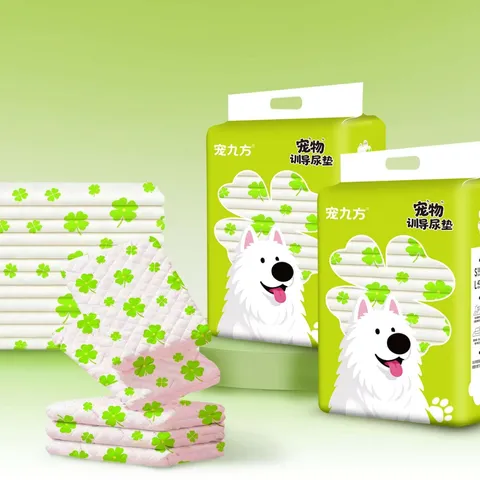 Tapis d'Entraînement Jetables pour Animaux Épaissis Absorbants Anti-Fuites Tapis Pipi Chiot Imprimé Trèfle Couches pour Animaux