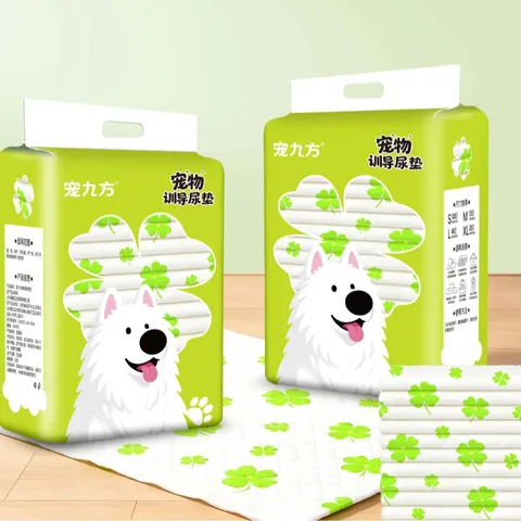 Tapis d'Entraînement Jetables pour Animaux Épaissis Absorbants Anti-Fuites Tapis Pipi Chiot Imprimé Trèfle Couches pour Animaux