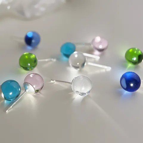 Minimalistisch Rund Glas Kristall Kugel Ohrstecker Für Damen Klar Hell Tief Blau Rosa Grün Strass Kupfer Ohrringpfosten Galvanisiert Täglich Mode Pendeln Schmuck Geschenk