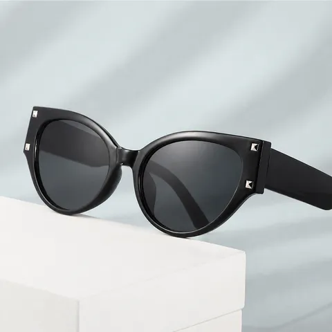 Dames Retro Cat Eye Zonnebril Vintage Metalen Klinknagel UV400 Bescherming Zonnebril Mode Bril Voor Buiten Rijden Feest