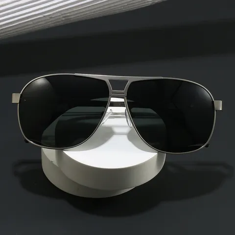Lunettes de Soleil Polarisées pour Hommes Classique Aviateur Cadre Métallique UV400 Conduite Sport Plein Air