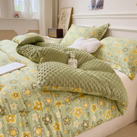Winter Thickened Washed Cotton Double Layered Gauze Velvet Quilt Warm Comforter Floral Print Bedding Quilt For Home Bedroom