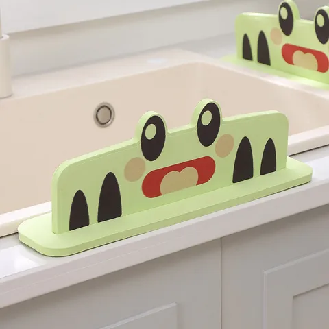 Green Frog Kitchen Sink Splash Guard Cute Cartoon EVA Water Baffle Anti-Splashing Water Collector Board Sink Accessories
