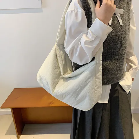 Large Capacity Tote Bag Women Casual Puffy Quilted Shoulder Bag Soft Fabric Commuter Crossbody Pillow Bag