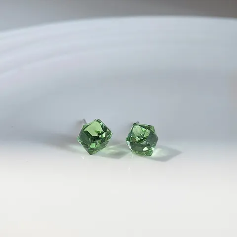 Minimalistisch Kupfer Strass Quadrat Ohrstecker Versilberter Stift Geometrisch Glaskristall Würfel Ohrringe Für Damen Modeschmuck