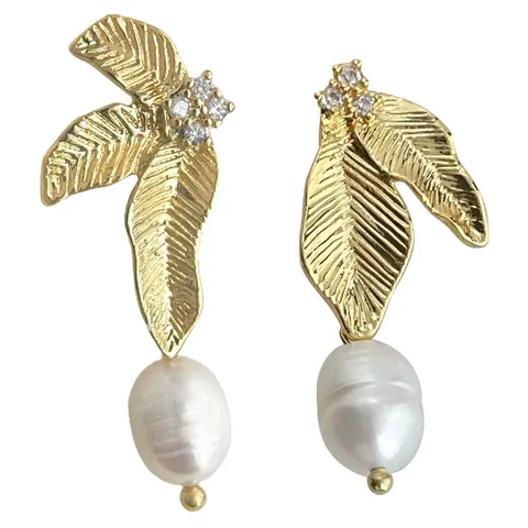 Elegante Kupfer Vergoldete Süßwasserperle Ohrclips Ohne Ohrloch Mosquito-Spulen-Ohrclips Mit Strass Schmuck Für Damen