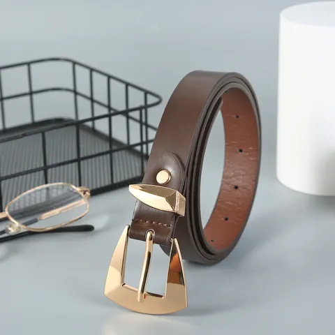 Ceinture en Cuir TPU Décontractée pour Femmes Mode Minimaliste Boucle Ardillon en Métal Ceinture Fine Polyvalente