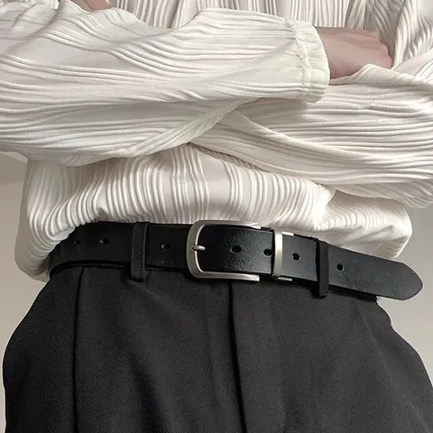 Ceinture en Cuir Véritable pour Hommes Casual Affaires Boucle à Ardillon Ceinture en Cuir de Vache pour Jeunes Mode Boucle en Alliage Métallique