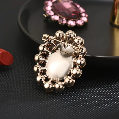 Broche de Cristal de Lujo Ligero Francés Mujeres Elegantes Reina Corsé Cobre Circonia Moda Traje Chaqueta Pin Joyería Regalo