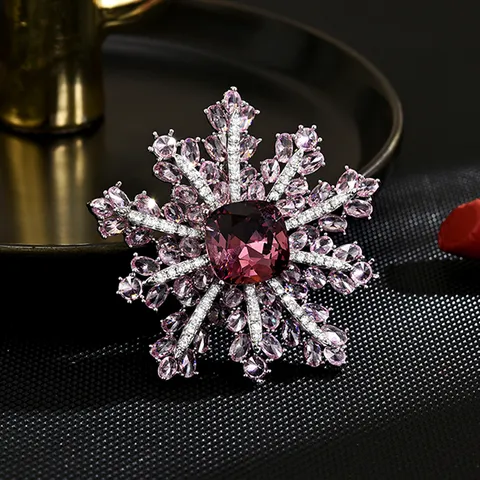 Sweet Exquisite Double Layer Snowflake Brooch Fashionable Romantic Pink Zircon Rhinestone Elegant Corsage Jewelry Gift