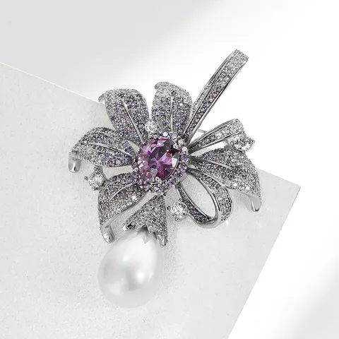 Luxury Copper Zircon Artificial Pearl Floral Brooch Elegant Purple Gemstone Coat Pin Women Fashion Jewelry Gift