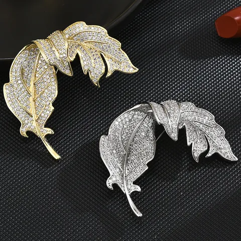 Broche de Hoja Elegante Para Mujer Cobre de Alta Gama Strass Broches Traje Abrigo Pin Accesorios de Joyería de Moda