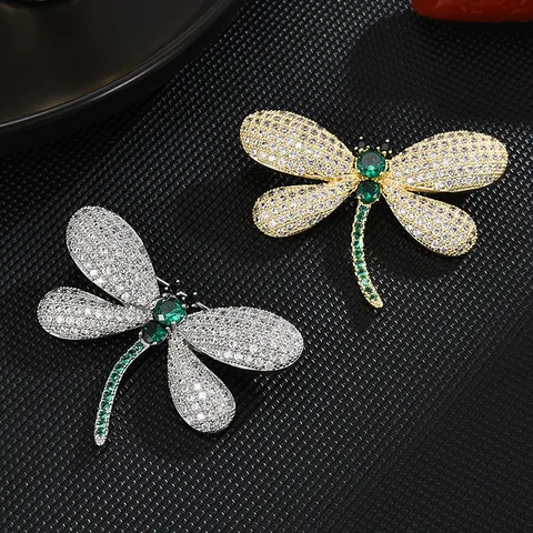 Elegante Broche de Libélula Cobre Zirconia Diamante de Imitación Moda OL Animal Broches Joyería Accesorios Para Mujeres Hombres