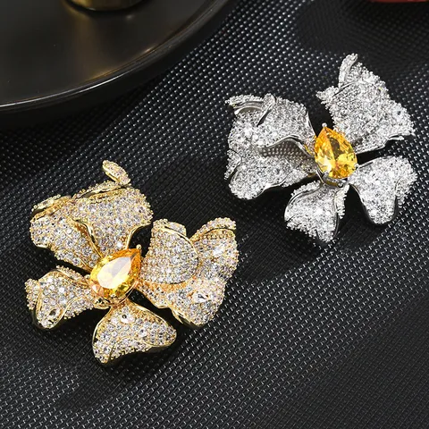 Lujo Circón Lazo Broche Alfiler Cobre Estrás Elegante Moda Solapa Alfiler Joyería Accesorios Para Mujeres