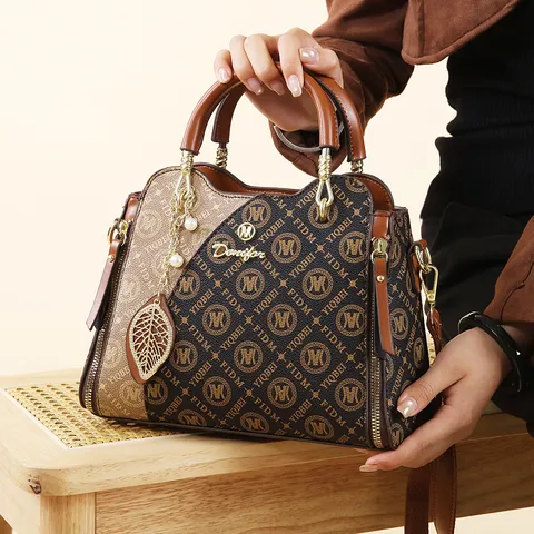 Women Fashion Letter Print Color-block Handbag PU Leather Large Capacity Crossbody Bag With Leaf Pendant Stylish Tote Bag
