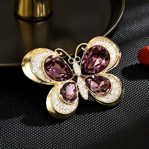 Broche Mariposa Cobre Euroamericano Lujo Alfiler Centelleante Morado Diamante Imitación Declaración Tridimensional Animal Broche Para Ropa Decoración Mujeres