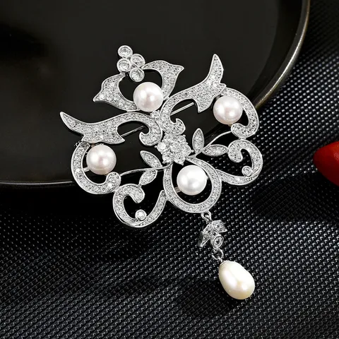 Broche de Borla de Palacio Vintage Lujo Perla de Agua Dulce Zirconia Broche Pin Joya de Moda Elegante Regalo Para Mujeres