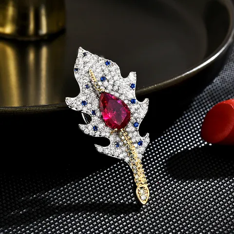 Vintage High End Ruby Crystal Feather Brooch Alloy Rhinestone Magnetic Buckle Women Clothing Accessories