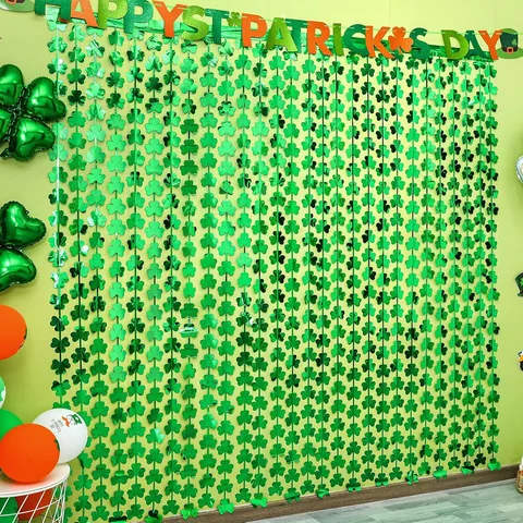 Green Shamrock Rain Curtain St Patrick Day Party Decoration Shiny Foil Tassel Background Wall Supplies