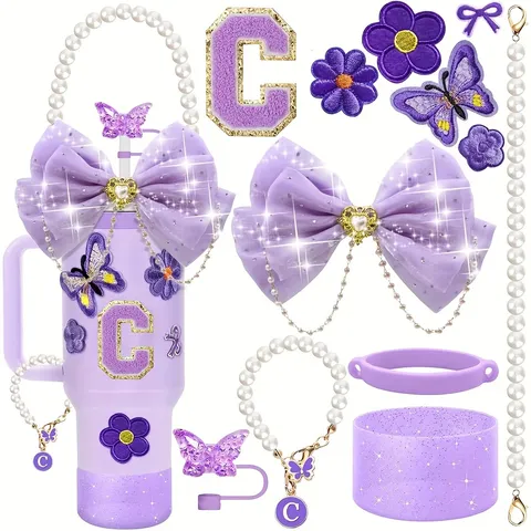 Ensemble d'Accessoires pour Gobelet Violet Manchon en Silicone avec Nœud Papillon Chaîne de Perles Écusson Lettre pour Décoration