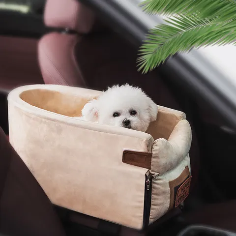 Pet Car Seat Dog Car Bed Portable Travel Carrier Bag Breathable Mesh Small Dog Cat Car Console Booster Seat Pet Supplies