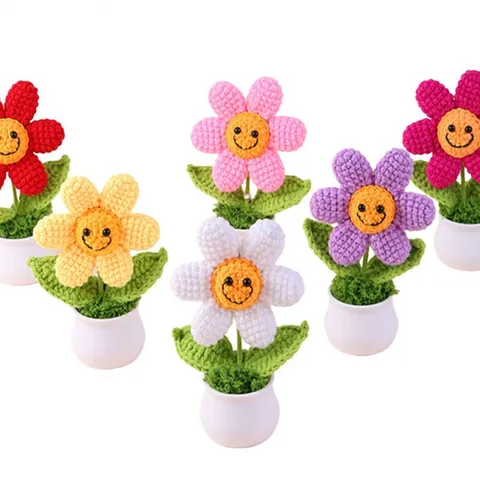 Pianta in Vaso di Girasole all'Uncinetto Fatta a Mano Simpatica Faccia Sorridente Fiore Lavorato a Maglia Ornamento Regalo