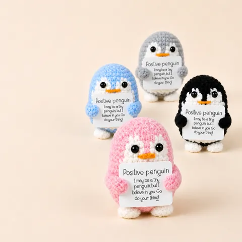 Handgefertigt Häkeln Pinguin Plüschtier Süß Gestopft Tier Desktop Figur mit Inspirierenden Karte Positives Geschenk