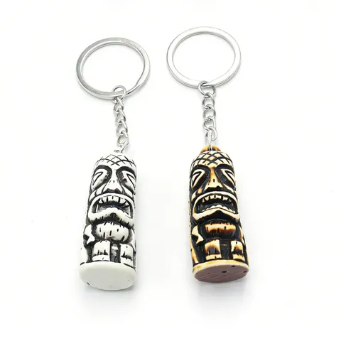Retro Tiki Totem Harz Schlüsselanhänger Mit Kette Und Antik-Knochen-Effekt Taschenanhänger Schlüsselring