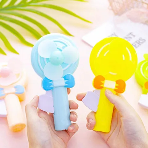 Sommer Mini Tragbar Süß Cartoon Handgepresst Kunststoff Ventilator Kreativ Kinderspielzeug