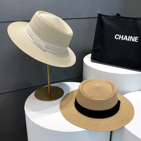 Women's Summer British Vintage Flat Top Straw Hat Wide Brim Sun Protection Beach Vacation Casual Woven Fedora Hat Cap