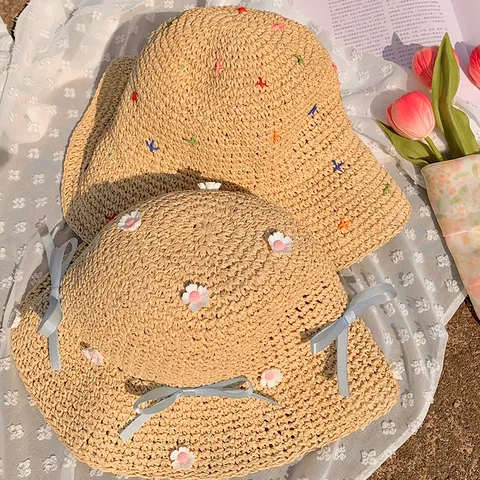 Women Straw Sun Hat Summer Beach Wide Brim Foldable Straw Woven Hat with Blue Bowknot Vacation Fashion Travel Headwear