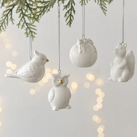 Keramische Kersthanger Ornamenten Schattige Dieren Sneeuwpop Kerstman Boom Decor Gouden Omlijning Witte Porseleinen Ornamenten Voor Kerstboom Etalage