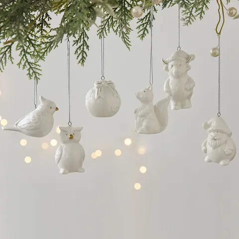 Keramische Kersthanger Ornamenten Schattige Dieren Sneeuwpop Kerstman Boom Decor Gouden Omlijning Witte Porseleinen Ornamenten Voor Kerstboom Etalage