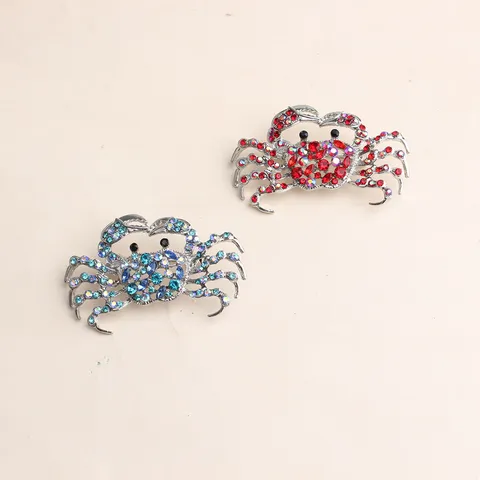 Creative Alloy Rhinestone Crab Brooch For Women Men Animal Pattern Sparkling Drip Oil Pin Fashion Clothing Accessories Jewelry Gift