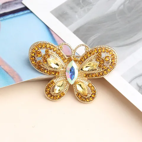 Pendentif de Décoration de Nail Art Papillon Évidé en Alliage de Zinc de Luxe Couronne Baguette Magique Charme de Strass pour Bijoux de Femme Cadeau