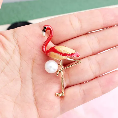 Vintage Chinese Style Crane Flamingo Animal Brooch Enamel Alloy Pins Artificial Pearl Pendant Clothing Accessory Jewelry For Women Men